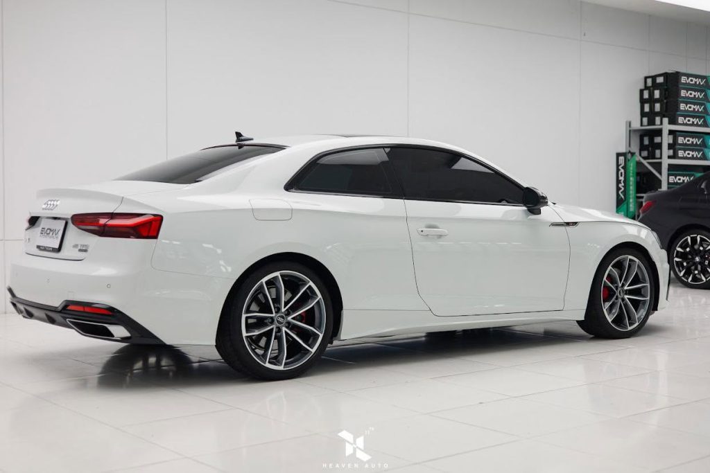 ผลงานรถ Audi A5 Super Gloss