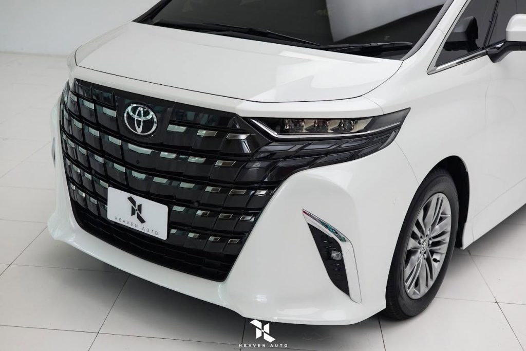 ศูนย์ติดฟิล์มใสกันรอย Toyota Alphard Heaven Auto Thailand