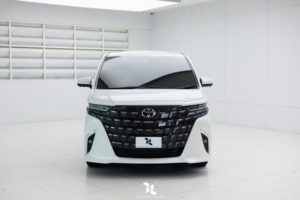 ผลงานรถ Toyota Alphard EVOMAX